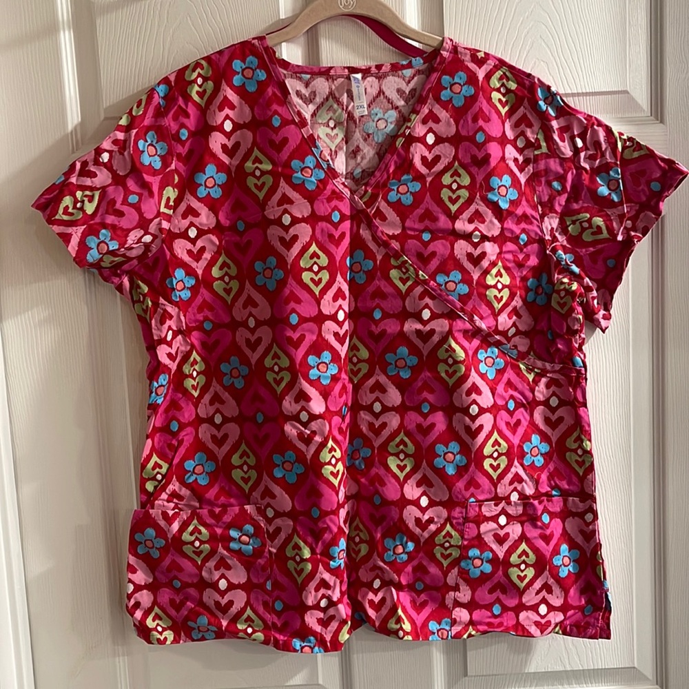 White Cross 2XL Scrub Top Red with Pink Hearts